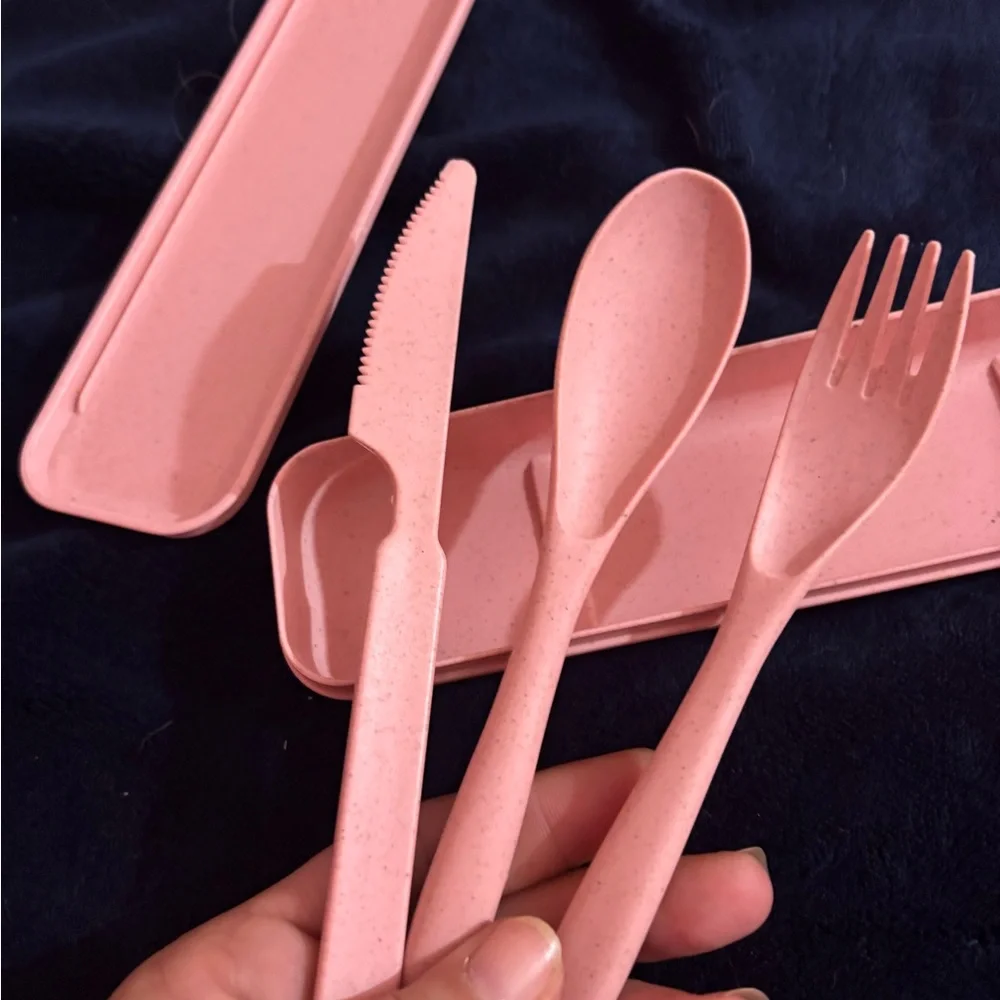 REUSABLE TRAVEL UTENSILS SET WITH CASE PINK NWOT